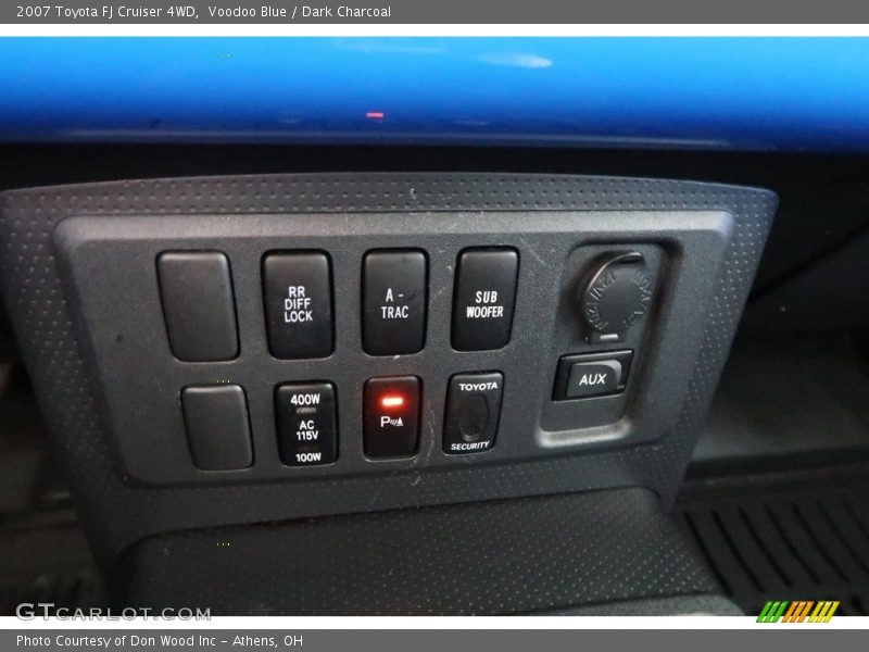 Voodoo Blue / Dark Charcoal 2007 Toyota FJ Cruiser 4WD