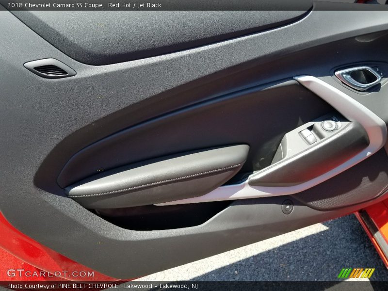 Red Hot / Jet Black 2018 Chevrolet Camaro SS Coupe