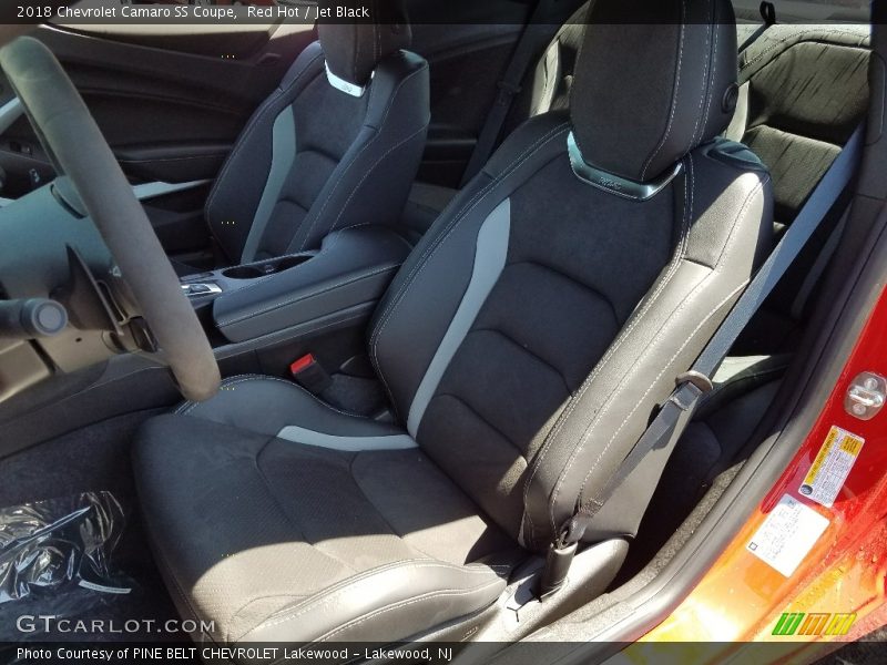 Red Hot / Jet Black 2018 Chevrolet Camaro SS Coupe