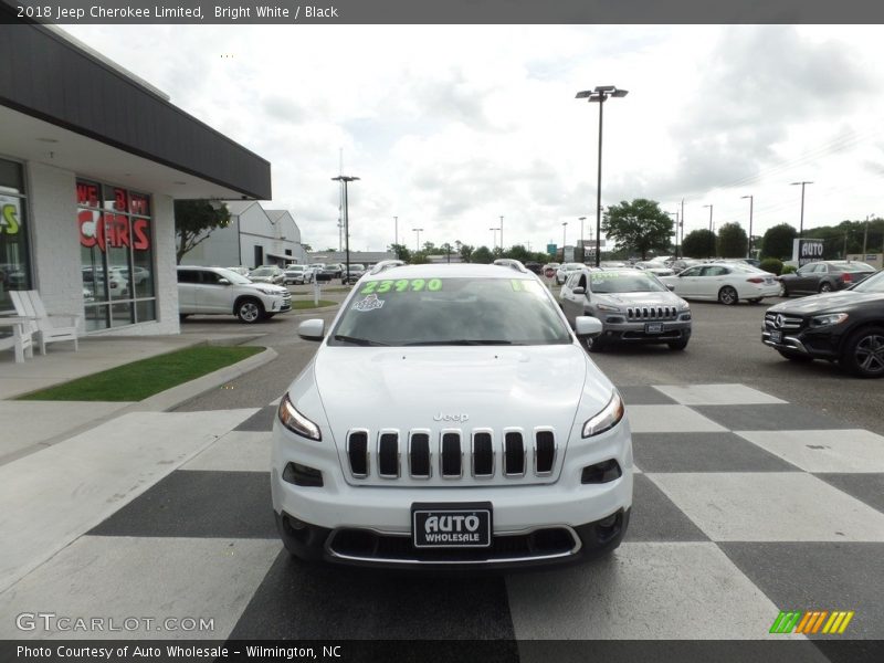 Bright White / Black 2018 Jeep Cherokee Limited