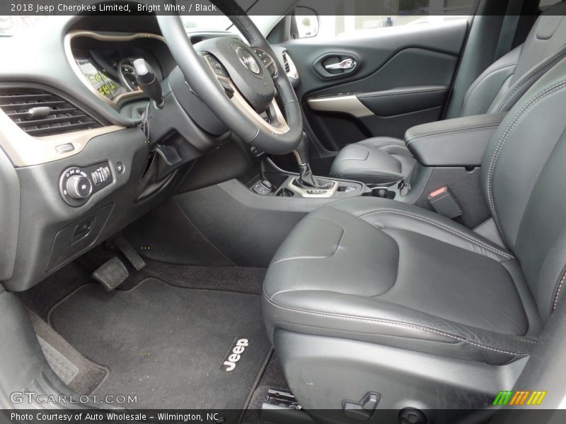 Bright White / Black 2018 Jeep Cherokee Limited
