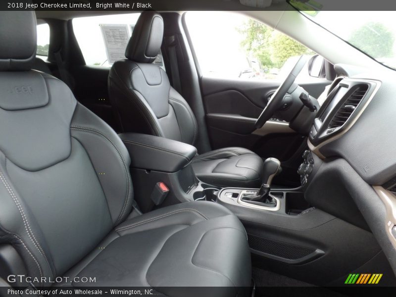 Bright White / Black 2018 Jeep Cherokee Limited