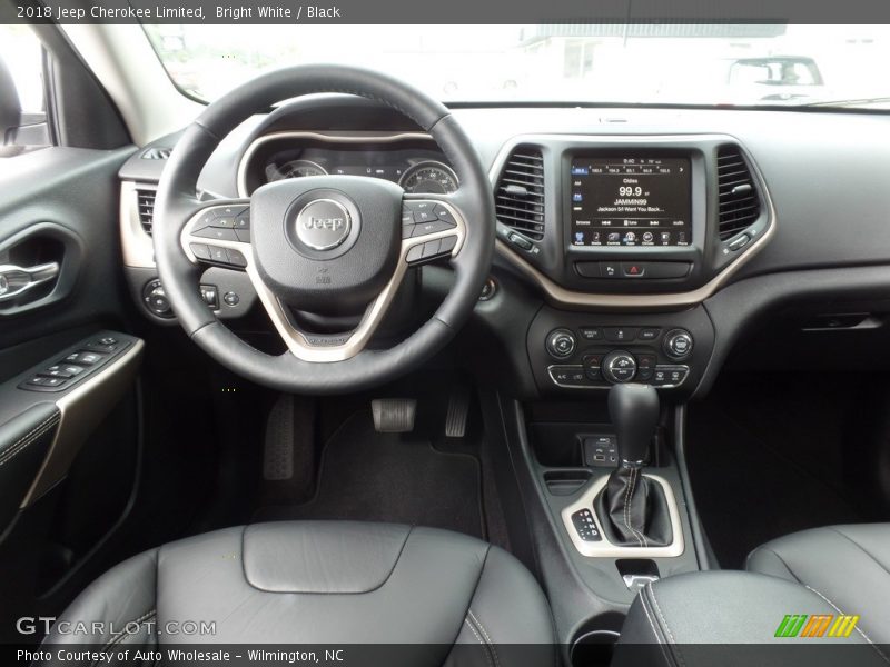 Bright White / Black 2018 Jeep Cherokee Limited