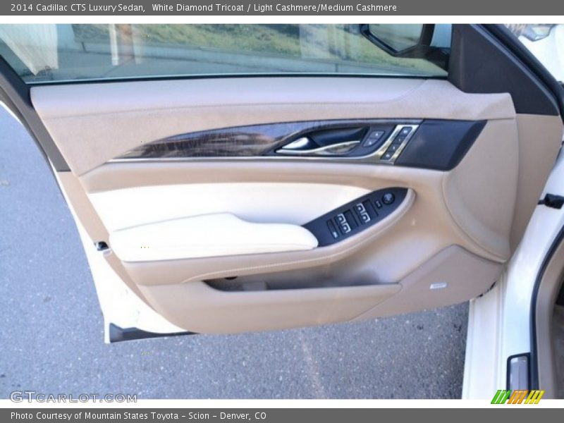 White Diamond Tricoat / Light Cashmere/Medium Cashmere 2014 Cadillac CTS Luxury Sedan