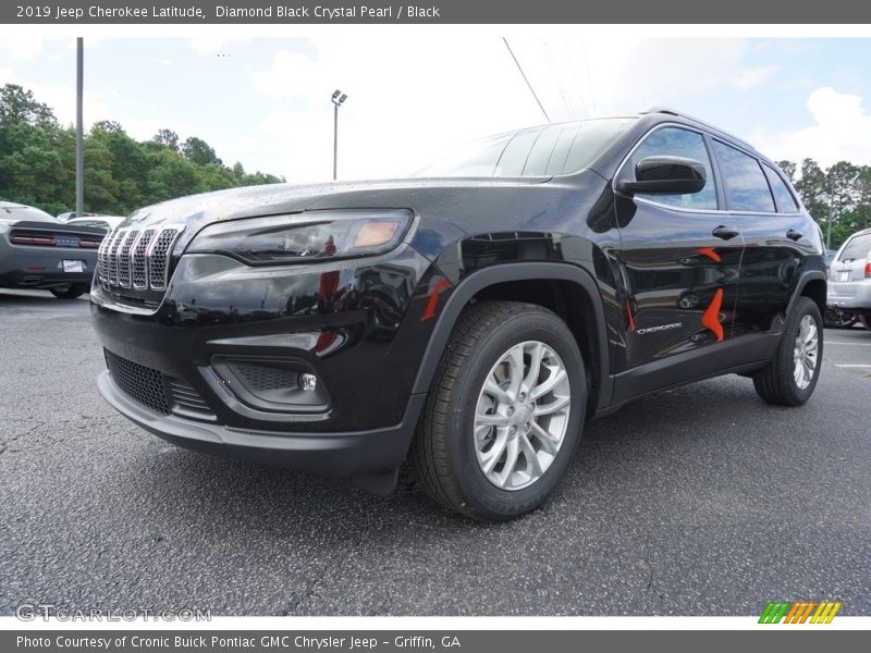 Diamond Black Crystal Pearl / Black 2019 Jeep Cherokee Latitude