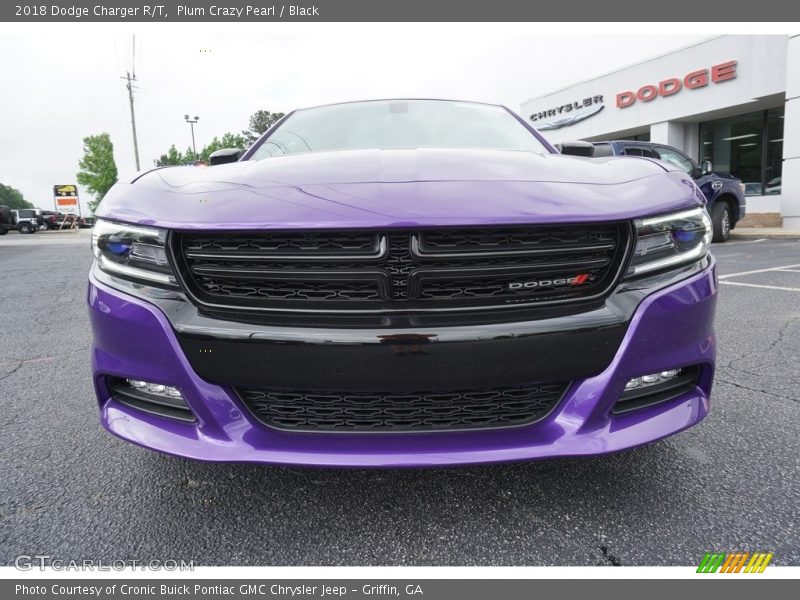 Plum Crazy Pearl / Black 2018 Dodge Charger R/T