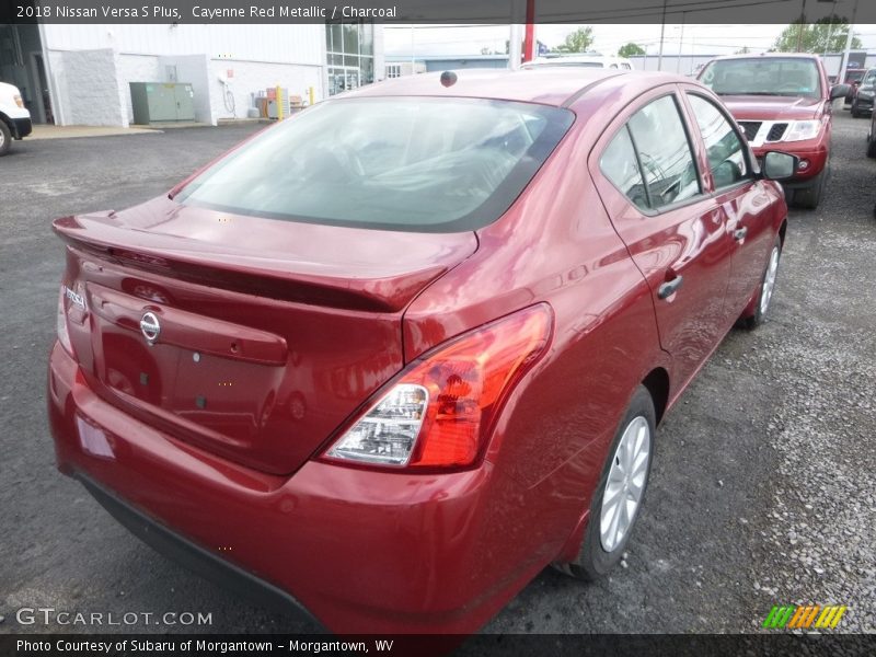 Cayenne Red Metallic / Charcoal 2018 Nissan Versa S Plus