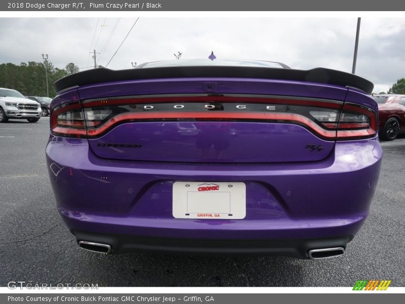 Plum Crazy Pearl / Black 2018 Dodge Charger R/T
