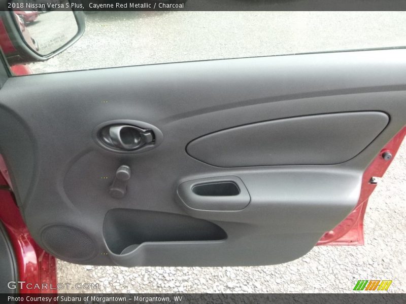 Cayenne Red Metallic / Charcoal 2018 Nissan Versa S Plus