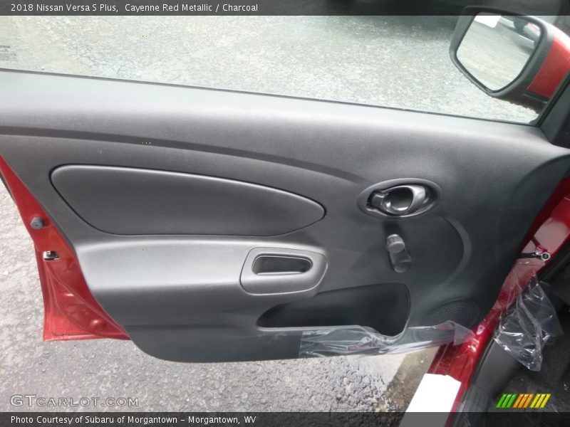 Cayenne Red Metallic / Charcoal 2018 Nissan Versa S Plus