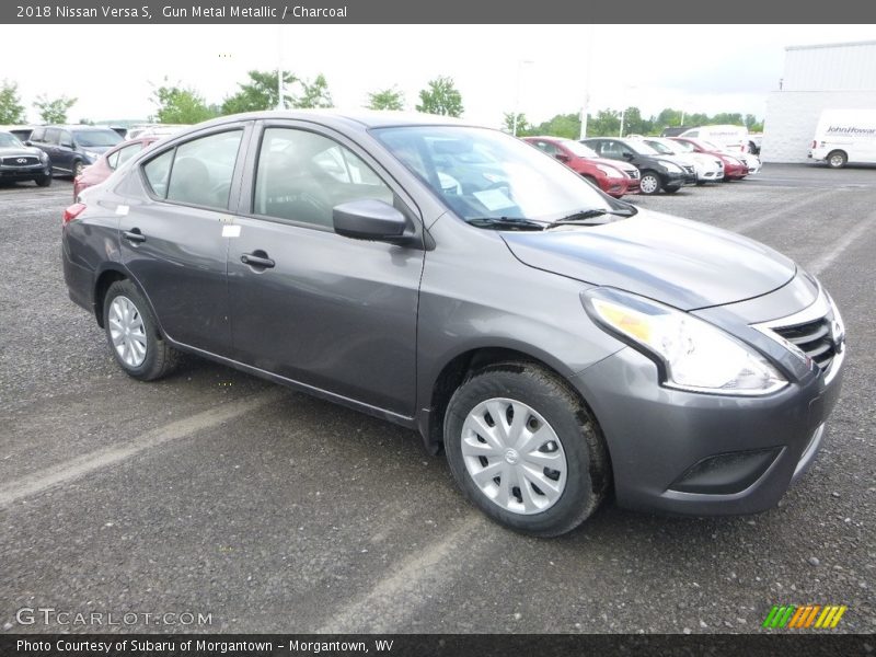 Gun Metal Metallic / Charcoal 2018 Nissan Versa S