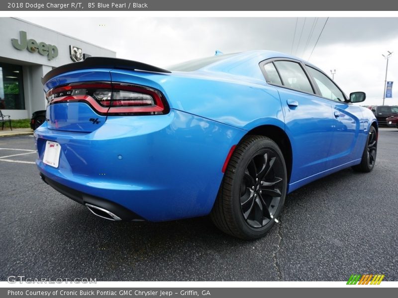 B5 Blue Pearl / Black 2018 Dodge Charger R/T