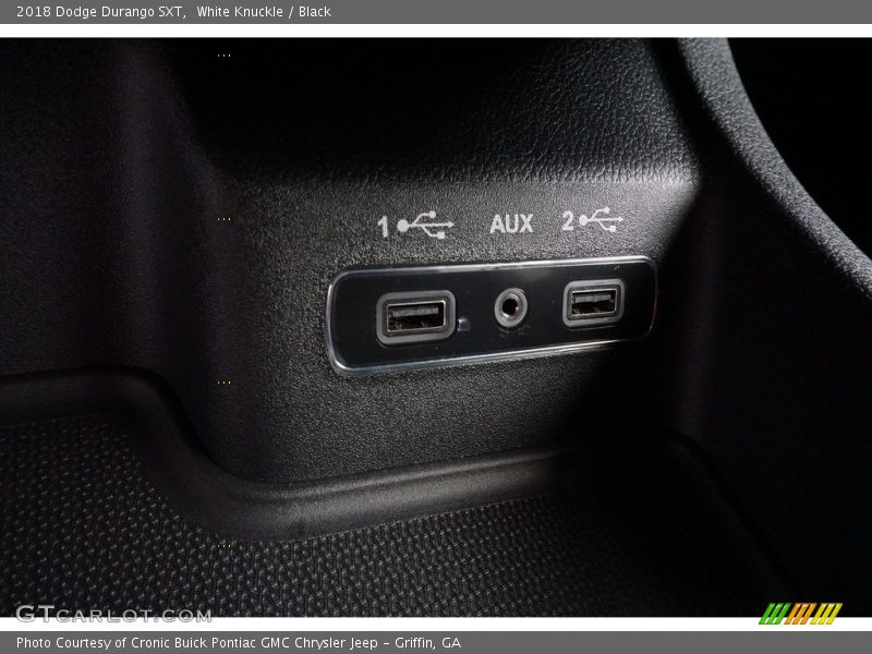 White Knuckle / Black 2018 Dodge Durango SXT