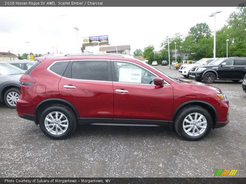 Scarlet Ember / Charcoal 2018 Nissan Rogue SV AWD