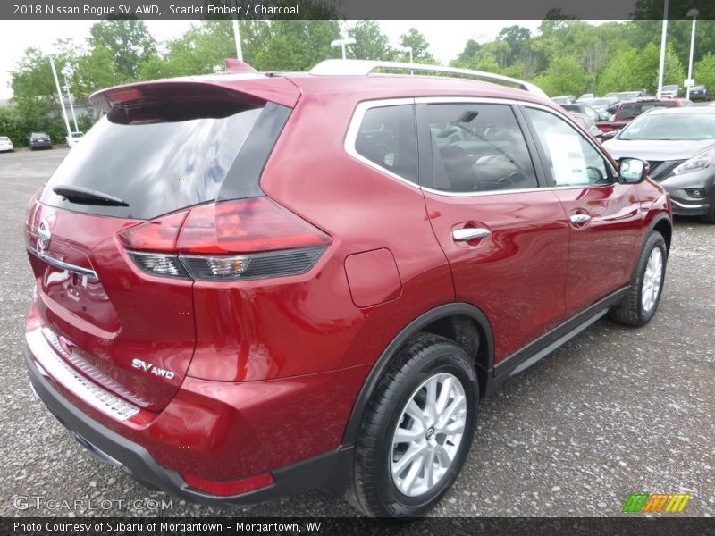 Scarlet Ember / Charcoal 2018 Nissan Rogue SV AWD