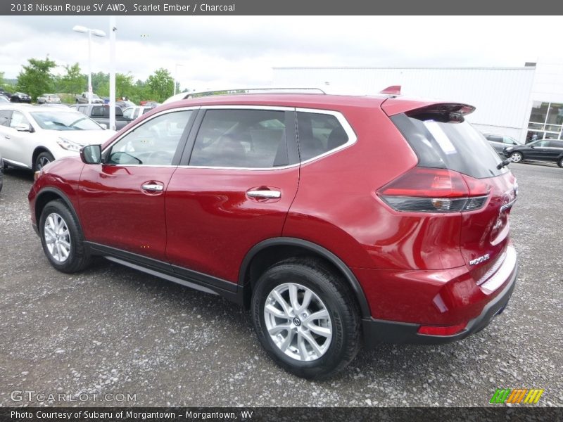 Scarlet Ember / Charcoal 2018 Nissan Rogue SV AWD