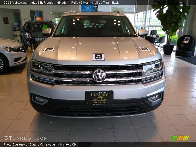 Reflex Silver Metallic / Titan Black 2018 Volkswagen Atlas SEL Premium 4Motion