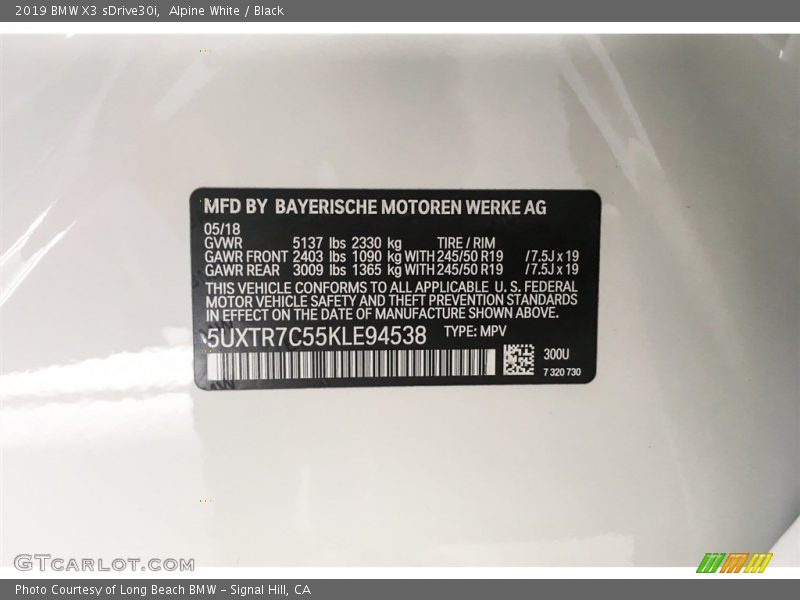 Alpine White / Black 2019 BMW X3 sDrive30i