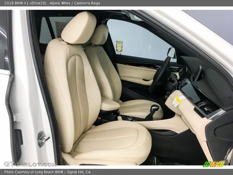 Alpine White / Canberra Beige 2018 BMW X1 xDrive28i