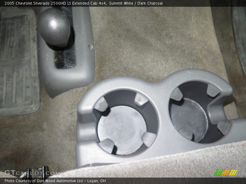 Summit White / Dark Charcoal 2005 Chevrolet Silverado 2500HD LS Extended Cab 4x4