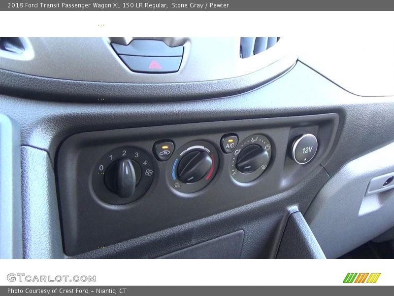 Controls of 2018 Transit Passenger Wagon XL 150 LR Regular