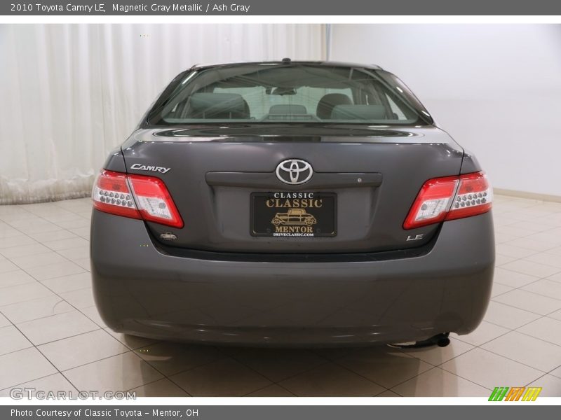 Magnetic Gray Metallic / Ash Gray 2010 Toyota Camry LE