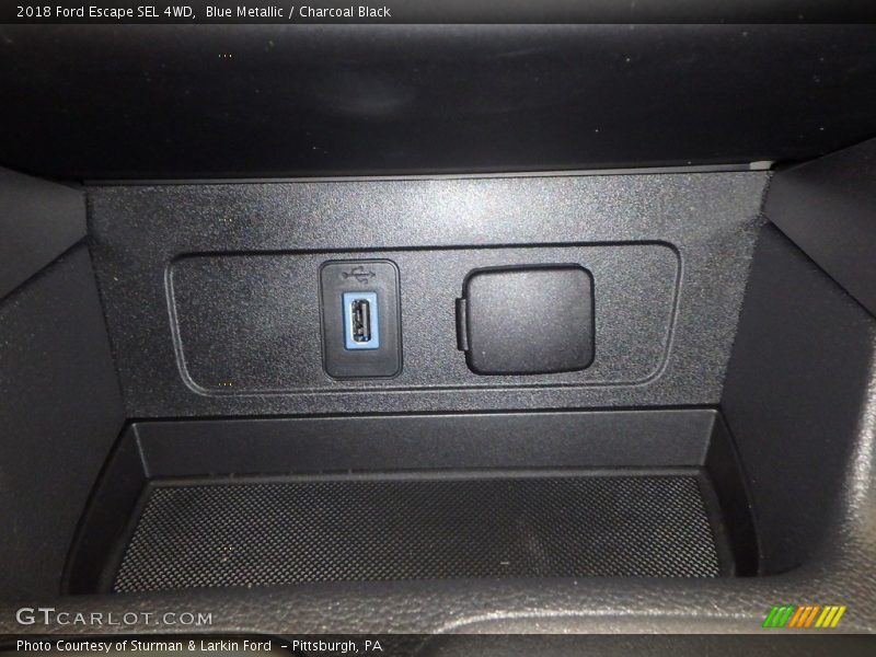 Blue Metallic / Charcoal Black 2018 Ford Escape SEL 4WD