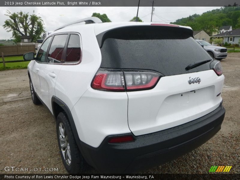 Bright White / Black 2019 Jeep Cherokee Latitude Plus