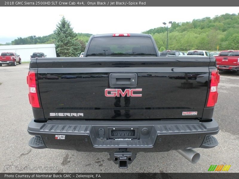 Onyx Black / Jet Black/­Spice Red 2018 GMC Sierra 2500HD SLT Crew Cab 4x4