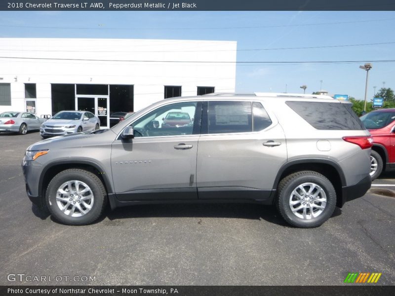 Pepperdust Metallic / Jet Black 2018 Chevrolet Traverse LT AWD