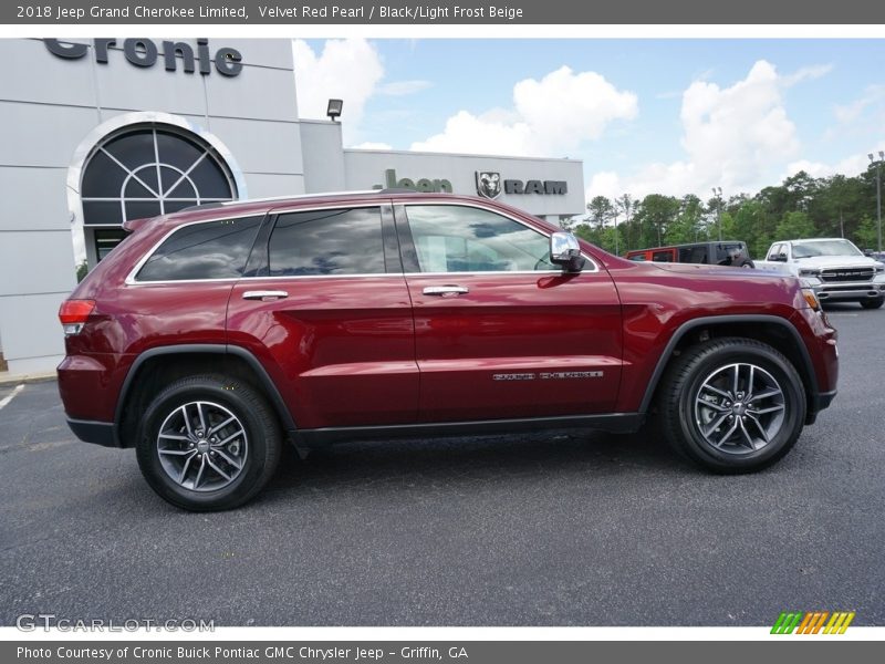 Velvet Red Pearl / Black/Light Frost Beige 2018 Jeep Grand Cherokee Limited