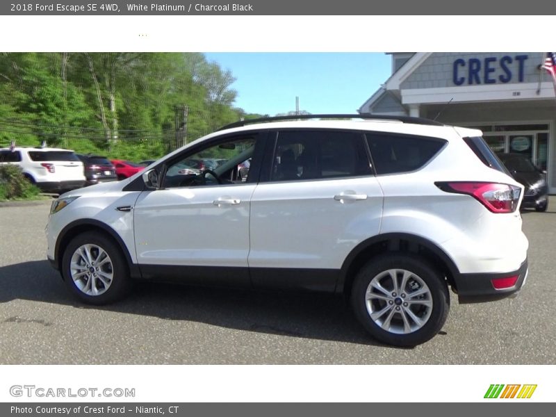 White Platinum / Charcoal Black 2018 Ford Escape SE 4WD