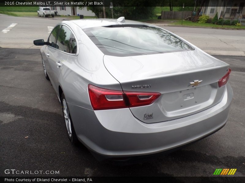 Silver Ice Metallic / Jet Black 2016 Chevrolet Malibu LT