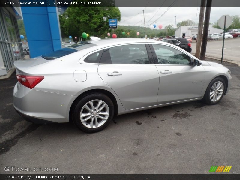 Silver Ice Metallic / Jet Black 2016 Chevrolet Malibu LT