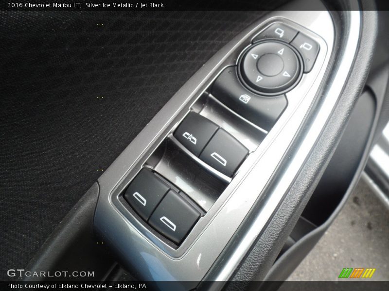 Silver Ice Metallic / Jet Black 2016 Chevrolet Malibu LT