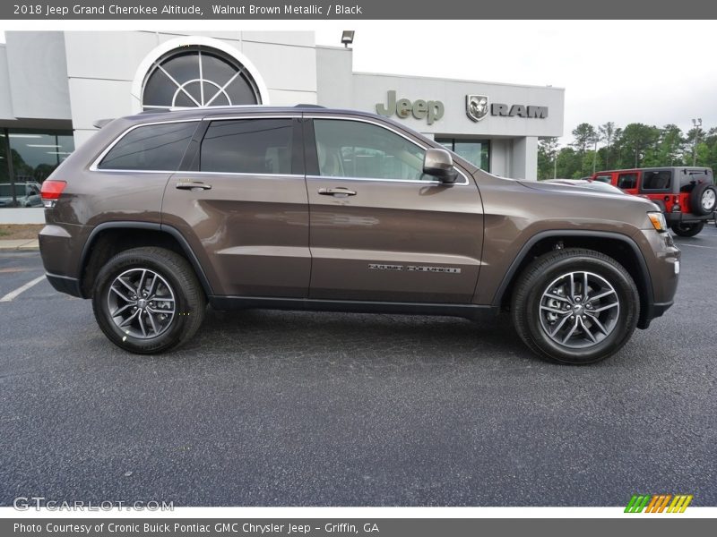 Walnut Brown Metallic / Black 2018 Jeep Grand Cherokee Altitude