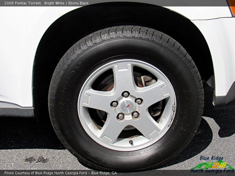 Bright White / Ebony Black 2006 Pontiac Torrent