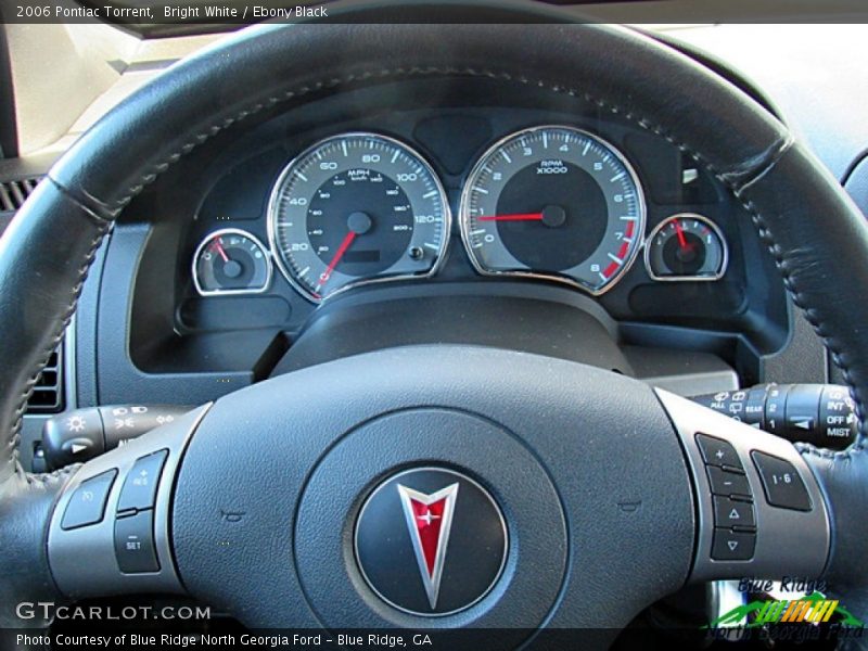 Bright White / Ebony Black 2006 Pontiac Torrent