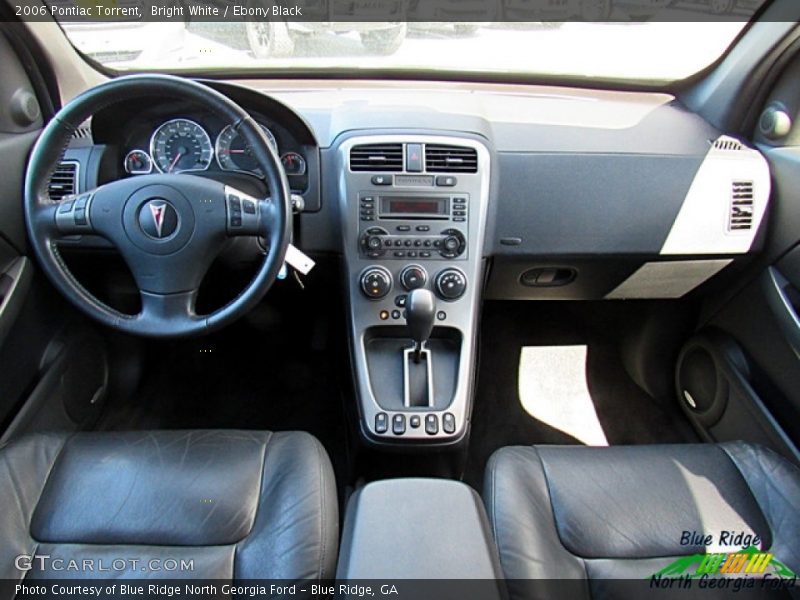 Bright White / Ebony Black 2006 Pontiac Torrent