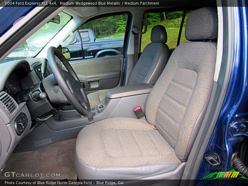 Medium Wedgewood Blue Metallic / Medium Parchment 2004 Ford Explorer XLS 4x4
