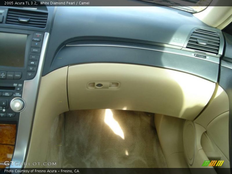 White Diamond Pearl / Camel 2005 Acura TL 3.2