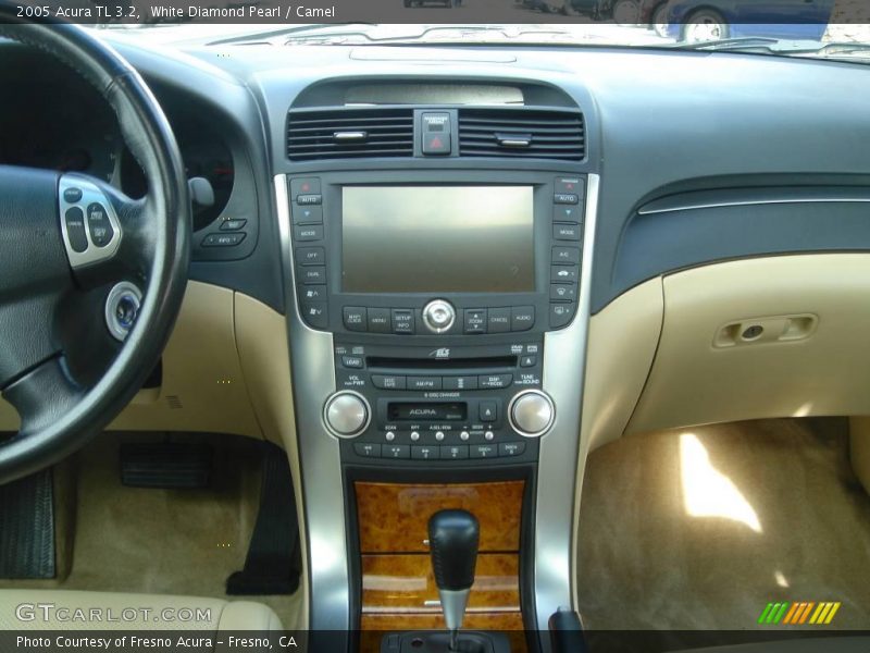 White Diamond Pearl / Camel 2005 Acura TL 3.2
