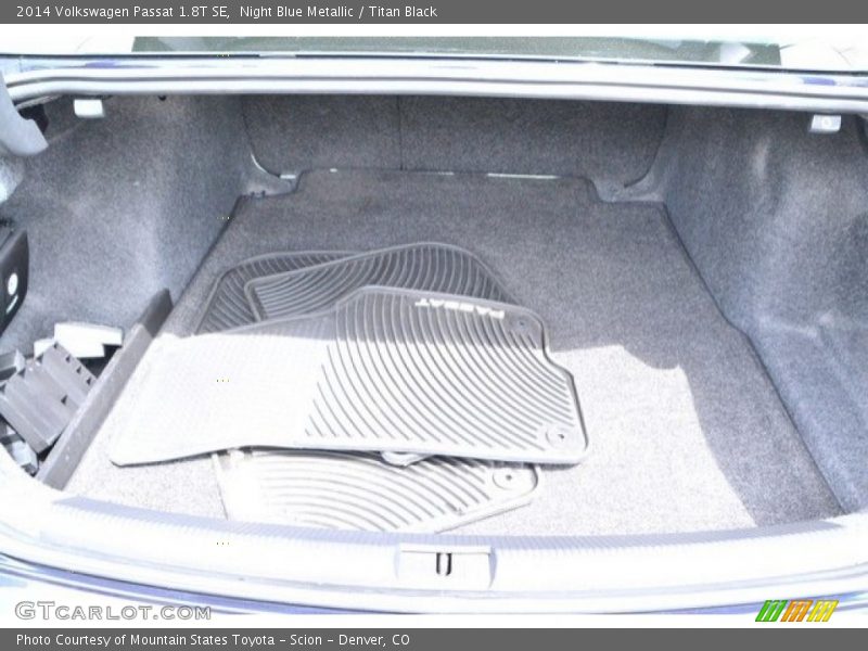 Night Blue Metallic / Titan Black 2014 Volkswagen Passat 1.8T SE