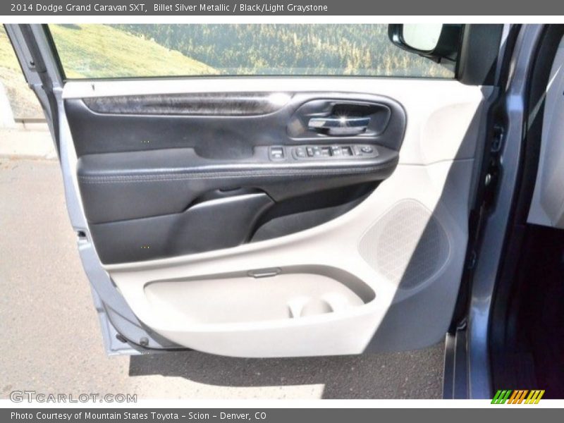 Billet Silver Metallic / Black/Light Graystone 2014 Dodge Grand Caravan SXT