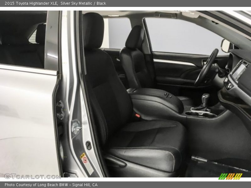 Silver Sky Metallic / Black 2015 Toyota Highlander XLE