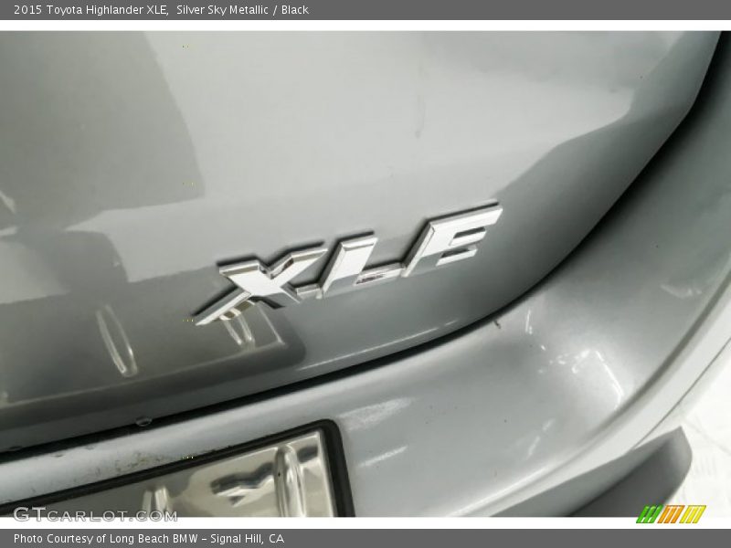 Silver Sky Metallic / Black 2015 Toyota Highlander XLE