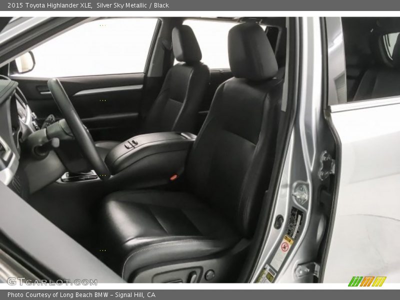 Silver Sky Metallic / Black 2015 Toyota Highlander XLE