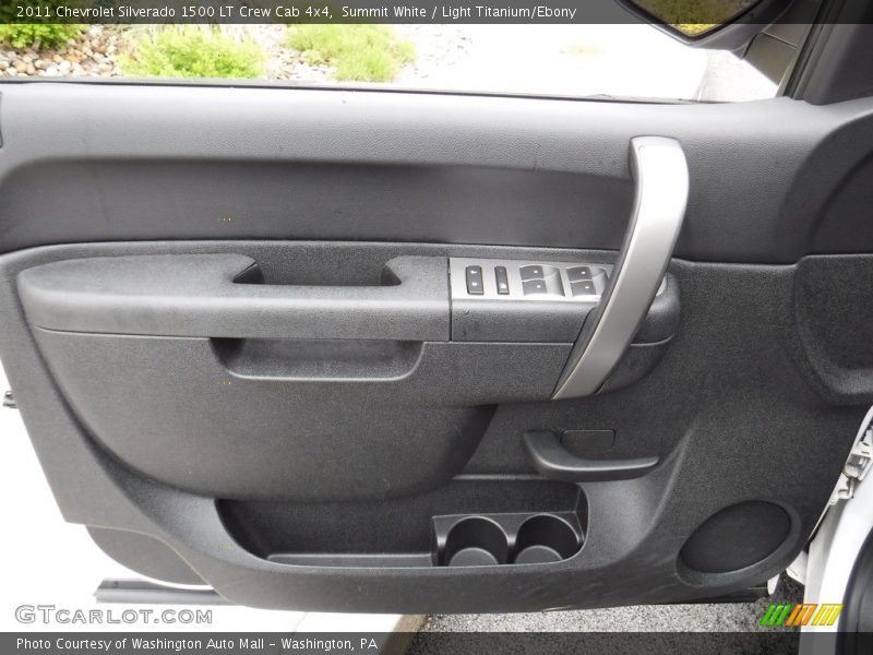 Summit White / Light Titanium/Ebony 2011 Chevrolet Silverado 1500 LT Crew Cab 4x4