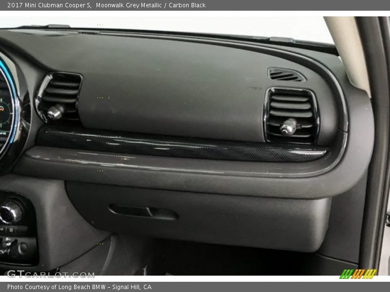 Moonwalk Grey Metallic / Carbon Black 2017 Mini Clubman Cooper S