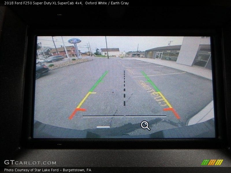 Oxford White / Earth Gray 2018 Ford F250 Super Duty XL SuperCab 4x4